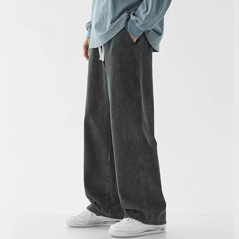 Loose Fit Jeans